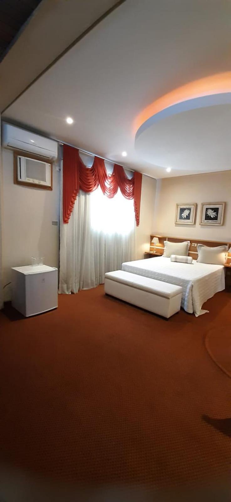 Skalla Hotel Nova Odessa Exteriör bild